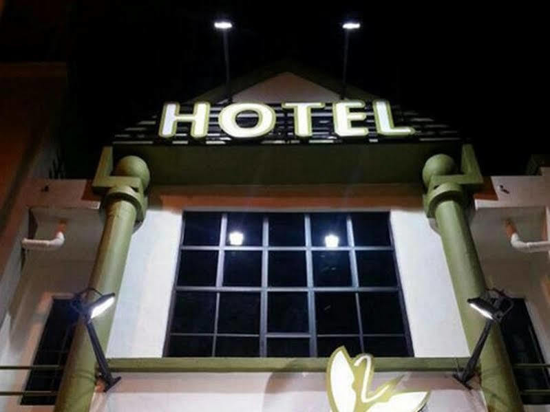 Tulip Hotel Ipoh Exterior foto